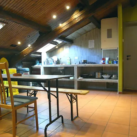 California Hostel *