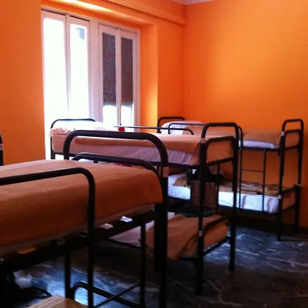 Hostel California *