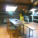 Hostel California