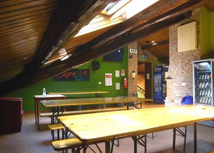 California Hostel *