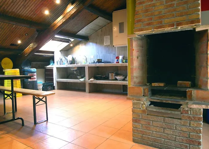 California Hostel *